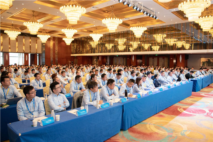新起点、新征程、乘风破浪、砥砺前行——米兰（中国）管理层大会在南京隆重召开-1.jpg